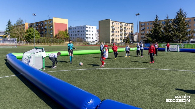 Fot. Robert Stachnik [Radio Szczecin] Turniej Futbol Plus w Przecławiu. "Nie liczymy bramek, integrujemy się" [WIDEO, ZDJĘCIA]