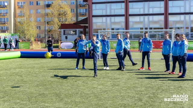 Fot. Robert Stachnik [Radio Szczecin] Turniej Futbol Plus w Przecławiu. "Nie liczymy bramek, integrujemy się" [WIDEO, ZDJĘCIA]