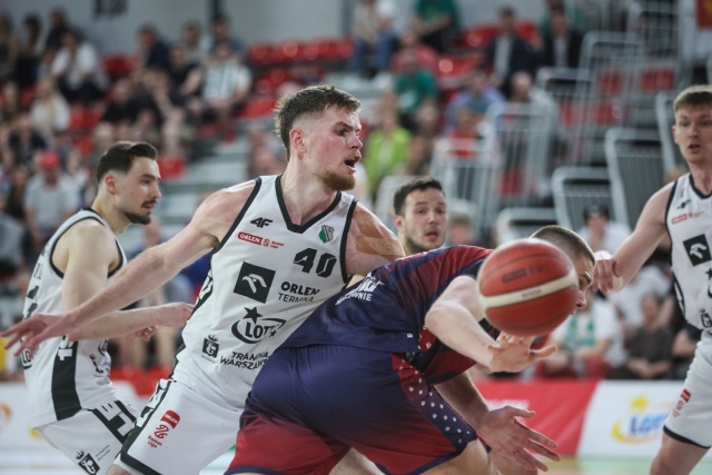 Fot. PAP/Leszek Szymański King przegrywa z Legią i spada na drugie miejsce przed play-off [ZDJĘCIA]