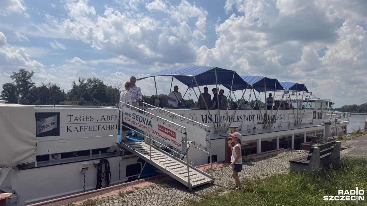 Rejsy Doliną Dolnej Odry teraz także w czwartki. To dobra wiadomość dla wszystkich, którym nie udało się kupić biletów na weekendowe wycieczki po odrzańskim rozlewisku.