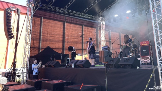 Fot. Katarzyna Filipowiak [Radio Szczecin] Metalowe riffy na Łasztowni. Trwa Hells Bells Festival [ZDJĘCIA]