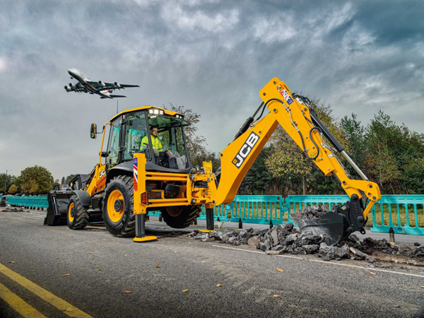 Ładowarko-koparki JCB Ładowarko-koparki JCB