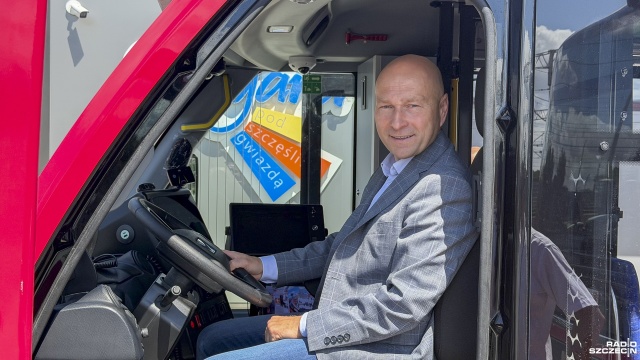 Fot. Maciej Papke [Radio Szczecin] Mieszkańcy Stargardu zachwyceni nowymi elektrycznymi autobusami [WIDEO, ZDJĘCIA]