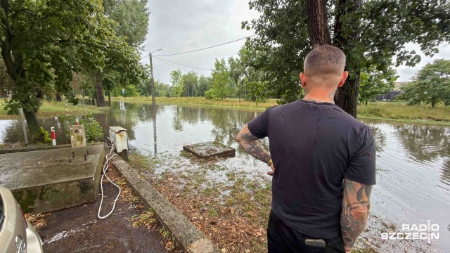 Fot. Robert Stachnik [Radio Szczecin] Ulice w Szczecinie zalane, alerty prawie w całym kraju