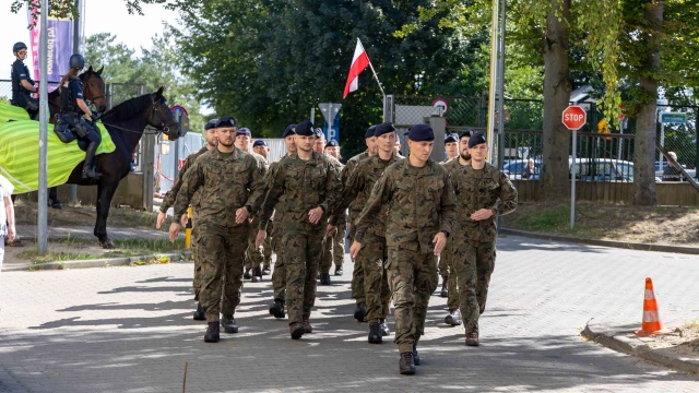 Fot. Robert Stachnik [Radio Szczecin] Na ten dźwięk czekał pięć lat. Maciek pokonał raka i uderzył w Dzwon Zwycięstwa! [WIDEO, ZDJĘCIA]