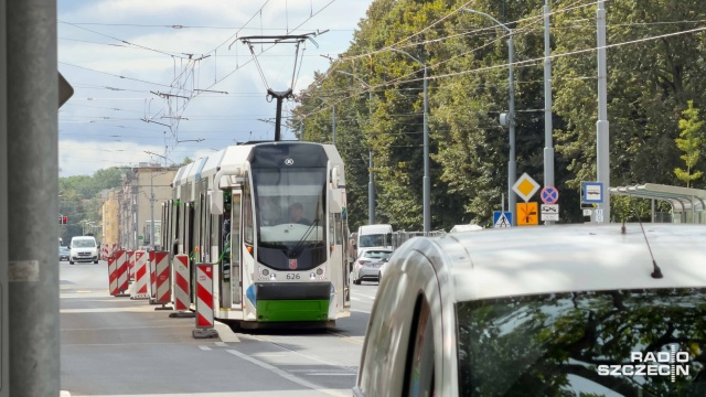 Fot. Robert Stachnik [Radio Szczecin] Tramwaje linii 11 i 12 wróciły na Pomorzany [ZDJĘCIA]