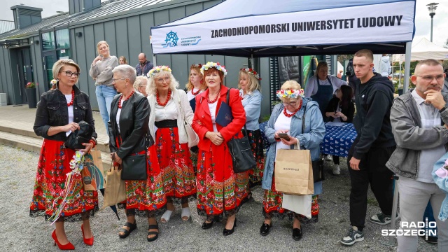 Fot. Robert Stachnik [Radio Szczecin] Festiwal Muzyki Ludowej czyli "Zachodniopomorskie Folkowisko" w Mierzynie [WIDEO, ZDJĘCIA]