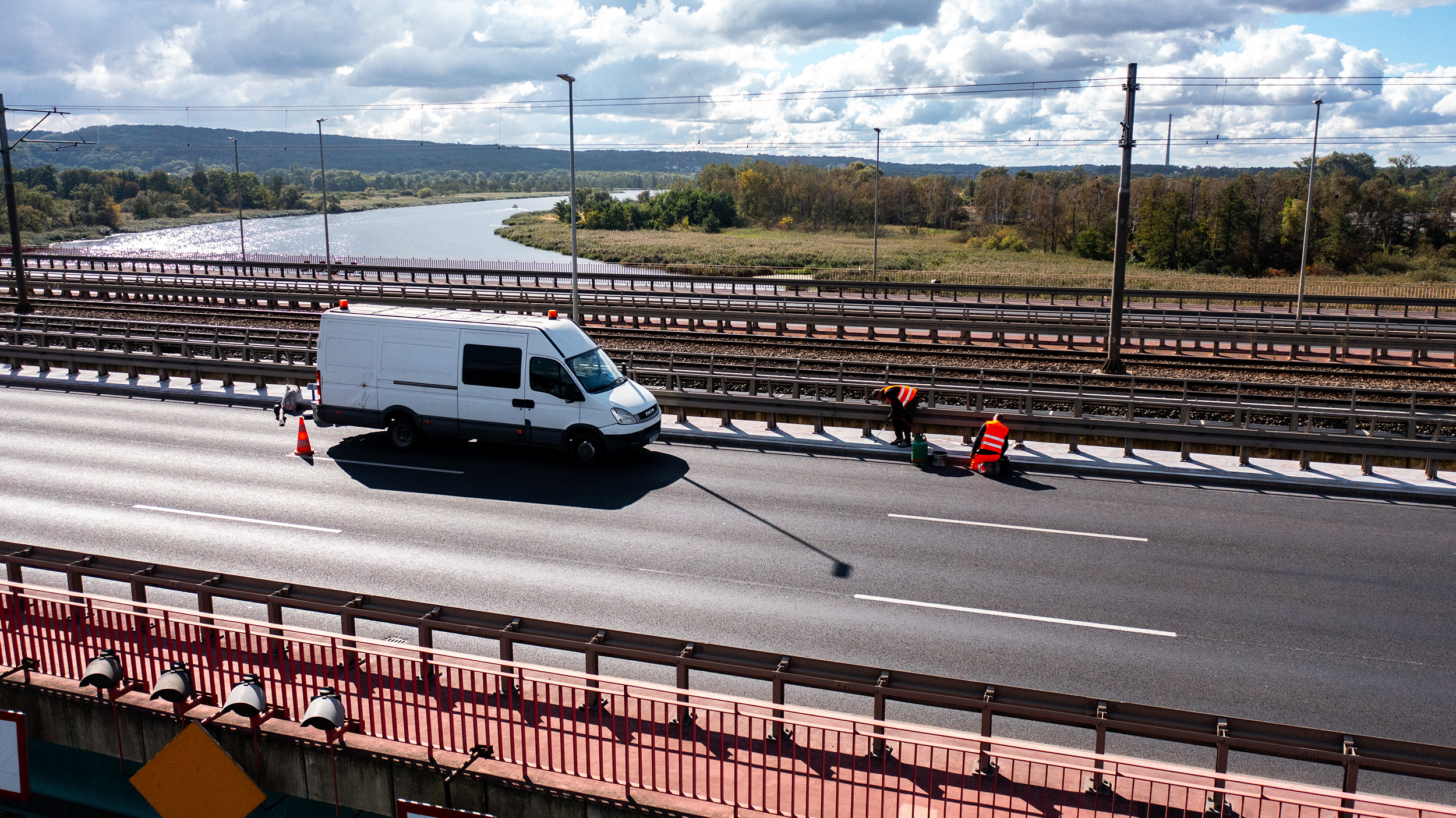 Remont torowiska na Estakadzie Pomorskiej wchodzi w nowy etap. Wymusza to pewne zmiany na torach, z tego powodu w najbliższy weekend tramwaje nie wjadą na Prawobrzeże.