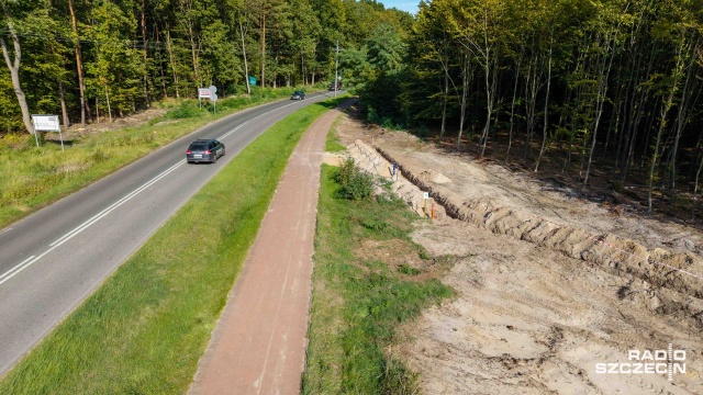 Fot. Robert Stachnik [Radio Szczecin] Budowa pierwszego etapu obwodnicy Polic przebiega zgodnie z planem [ZDJĘCIA]