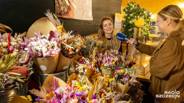 Fot. Robert Stachnik [Radio Szczecin] Jesień na Bazarze Smakoszy na Off Marinie [WIDEO, ZDJĘCIA]