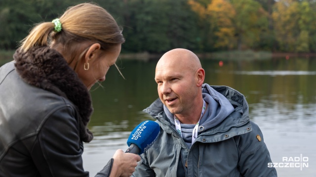 Fot. Robert Stachnik [Radio Szczecin] Yamal i Ronaldo z przedszkolakami nad Jeziorem Głębokie [WIDEO, ZDJĘCIA]
