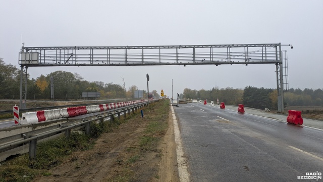 Fot. Maciej Papke [Radio Szczecin] Znamy wstępny termin oddania do użytku zawrotki na A6 w okolicy Kołbaskowa [WIDEO, ZDJĘCIA]