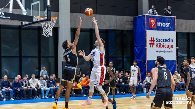 Fot. Robert Stachnik [Radio Szczecin] Wilki Morskie stanęły do walki z Nancy Basket [RELACJA, ZDJĘCIA]