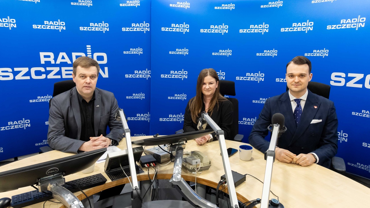 Co z 300 mln zł dla szpitala? Szczecińscy radni podzieleni [ZDJĘCIA]