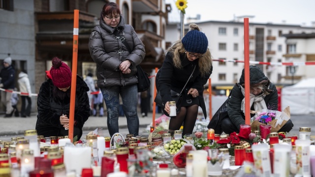 Lokalne władze w Szwajcarii potwierdzają tragiczny bilans pożaru w miejscowości Crans-Montana. Zginęło w nim 40 osób, a ponad sto zostało rannych.