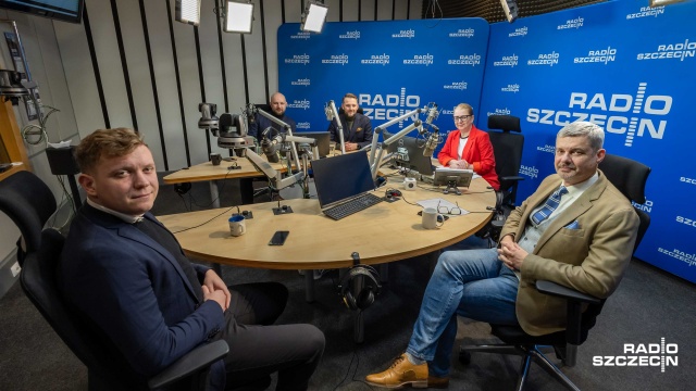 Wystrzałowy temat Kawiarenki. Goście prawie zgodni