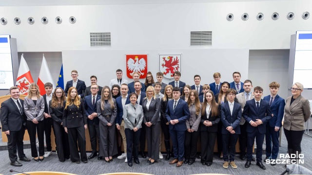 Nowa kadencja w Młodzieżowym Sejmiku Województwa Zachodniopomorskiego. Rozpoczęła się pierwsza sesja.