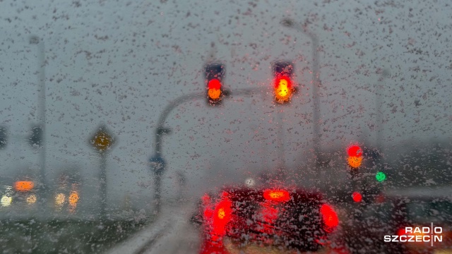 GDDKiA: Zeszłej nocy drogowcy interweniowali na trasach ponad 1500 razy