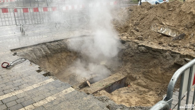 Kaloryfery na urlopie. Ciepła woda też robi sobie przerwę. Mieszkańcy Osiedla Zawadzkiego w Szczecinie przez kilka dni muszą radzić sobie bez ciepłej wody i ogrzewania. Wszystko przez awarię sieci magistralnej.