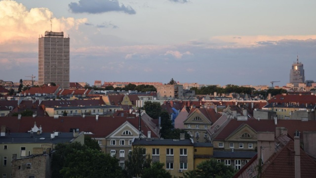 Wystartował konkurs Marszałka Województwa Zachodniopomorskiego Granty Osiedlowe 2026. To czwarta edycja konkursu, do tej pory zrealizowano 96 społecznych projektów między innymi: system monitoringu w Karlinie, stacja napraw rowerów w Bornem Sulinowie, czy rzeźba słowiańskiego osadnika w Policach.