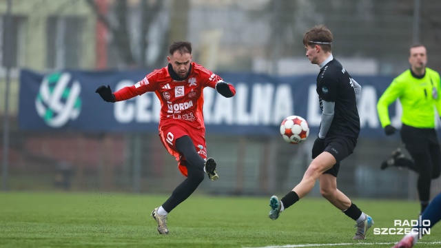 Zwycięstwo i porażka to bilans sparingowych spotkań piłkarzy Świtu z zachodniopomorskimi trzecioligowcami na stadionie przy ul. Kresowej.