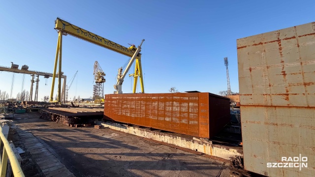 To jest dla nas wielki kłopot - mówi o słynnej stępce wiceprezes Stoczni Szczecińskiej.