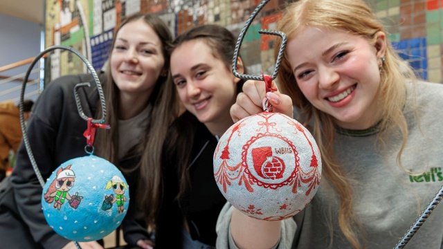 Kurs dla miłośnika kwiatów czy voucher na behawioralną konsultację. Do niedzielnej akcji WOŚP dołącza szczeciński ZUT.