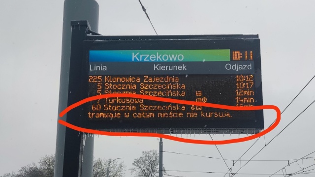 Tramwaje w Szczecinie nie jeżdżą. To z powodu oblodzenia sieci trakcyjnej.