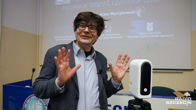 Polscy naukowcy zapraszają szczecińskich amatorów astronomii do współpracy. Chodzi o projekt, w którym uczeni wykorzystują zdjęcia wykonane przez amatorów do rozwoju badań.