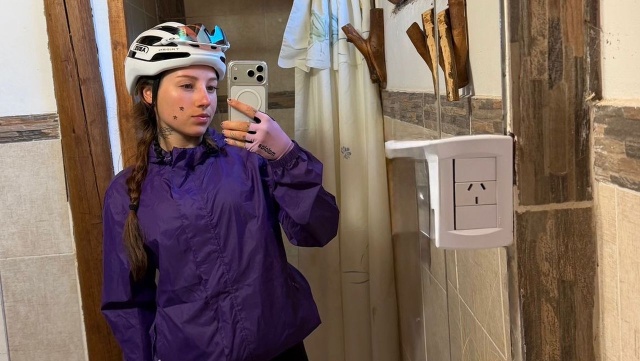 Ponad 800 km na rowerze przez Amerykę Południową przejechała Sara Sudoł, czyli raperka Young Leosia, pochodząca ze Szczecina absolwentka IX LO.