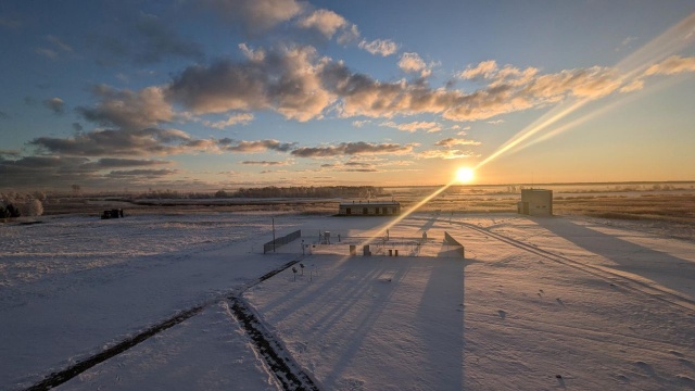 Jak informuje Instytut Meteorologii i Gospodarki Wodnej większość Europy będzie w zasięgu rozległego wyżu z centrum nad Finlandią i zachodnią Rosją, jedynie krańce południowe oraz zachodnie kontynentu będą pod wpływem niżów z frontami atmosferycznymi.