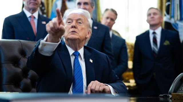 Marszałek Sejmu nie poprze wniosku o przyznanie Donaldowi Trumpowi Pokojowej Nagrody Nobla. Włodzimierz Czarzasty na konferencji prasowej w Sejmie uzasadniał, że prezydent USA nie sprzyja stabilizacji w Europie i na świecie, proponując na przykład Radę Pokoju, która osłabia istniejące struktury międzynarodowe.