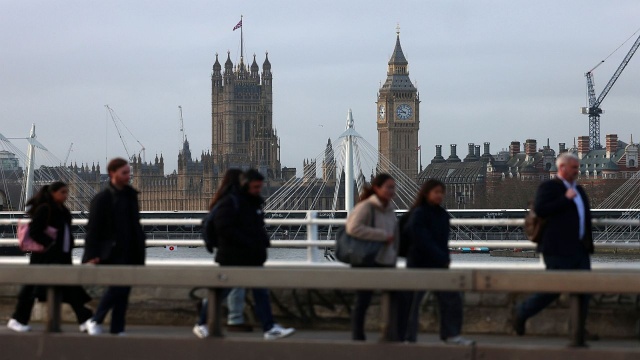 Brytyjscy ubezpieczyciele wypłacą 1,6 miliarda funtów odszkodowań za zeszłoroczne zniszczenia po sztormach i powodziach - to najwyższa kwota w historii. Ponad jedna czwarta roszczeń dotyczyła sztormu owyn.