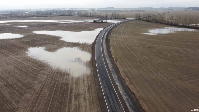 Na mapie gminy Kołbaskowo pojawiła się nowa droga. Mowa o ponad dwukilometrowym odcinku łączącym Rajkowo i Będargowo oraz o odcinku prowadzącym do przyszłej Zachodniej Obwodnicy Szczecina.