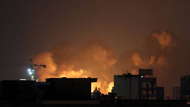 Pierwsza grupa Polaków ewakuowanych wojskowym transportem lotniczym z Bliskiego Wschodu dotarła do Polski.