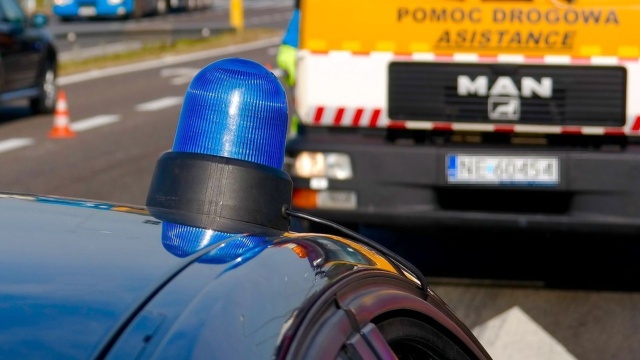 Uwaga kierowcy, zmierzający drogą krajową numer 20. W Szczecinku doszło do awarii ciężarówki.