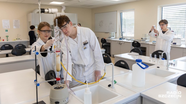 To nowoczesny ośrodek szkoleniowy, który ma stać się kluczowym miejscem kształcenia kadr dla przemysłu chemicznego w Polsce. To też jedyna taka placówka w kraju. W Lubieszynie otwarto Branżowe Centrum Umiejętności.