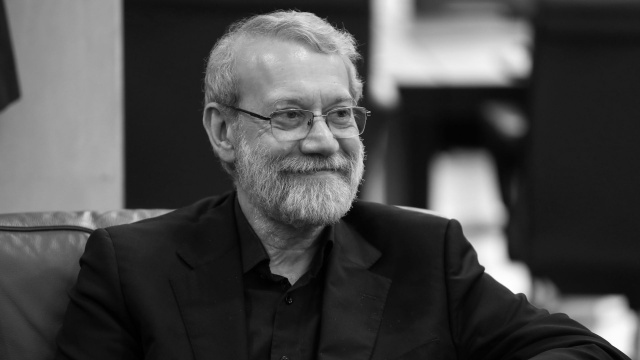 W nocnym ataku zabiliśmy sekretarza Najwyższej Rady Bezpieczeństwa Narodowego Alego Larijaniego - twierdzi Izrael. Jeśli informacja się potwierdzi, będzie to najwyższy rangą urzędnik irańskiego reżimu zabity od 28 lutego, kiedy zginął najwyższy przywódca.