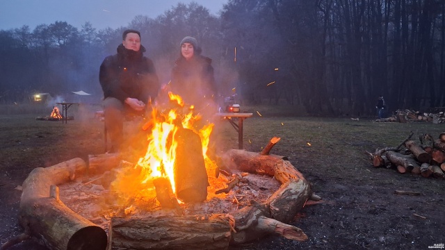 W Świnoujściu trwa wielkie witaniewiosny i żegnanie zimy. Są ogniska, tańce, słowiańskie pokazy, a nie zabraknie także palenia Marzanny.
