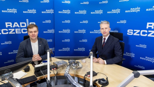 Trwają analizy - rząd nie wyklucza żadnego scenariusza. Wiceminister infrastruktury komentuje ostatnie podwyżki na stacjach benzynowych.