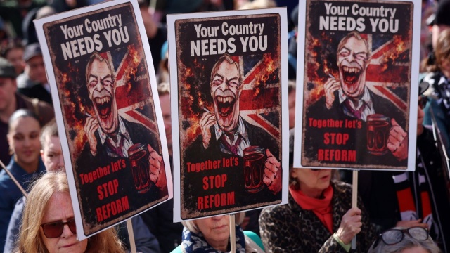 W demonstracji przeciwko brytyjskiej skrajnej prawicy, która w sobotę przeszła przez centrum Londynu, wzięło udział do 500 tys. osób - poinformowali organizatorzy, cytowani przez portal dziennika The Guardian. Zdaniem policji należy mówić o ok. 50 tys. demonstrantów.