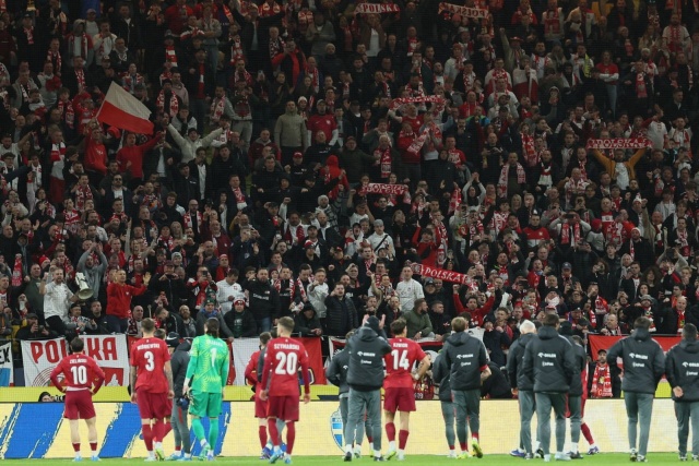 Zabrakło szczęścia - to najczęstszy komentarz, który można było usłyszeć od kibiców śledzących w telewizji mecz reprezentacji Polski ze Szwecją.
