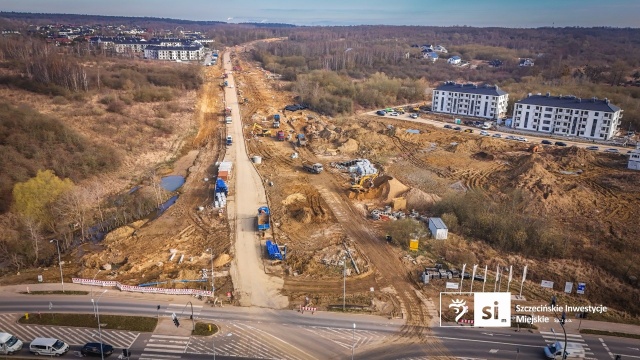 Polepszyły się warunki pogodowe, przyspieszyły prace drogowe. Trasa Północna w Szczecinie nabiera kształtów.