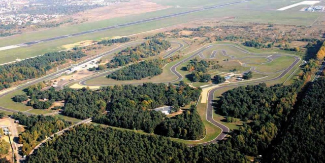 Tor Poznań znów działa. Został otwarty po kilkudziesięciu godzinach przerwy spowodowanej przekroczeniem norm hałasu na okolicznych ulicach.
