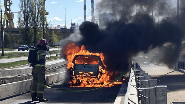 Częściowo zablokowana jest droga wyjazdowa z centrum Szczecina w kierunku prawobrzeżnej części miasta.