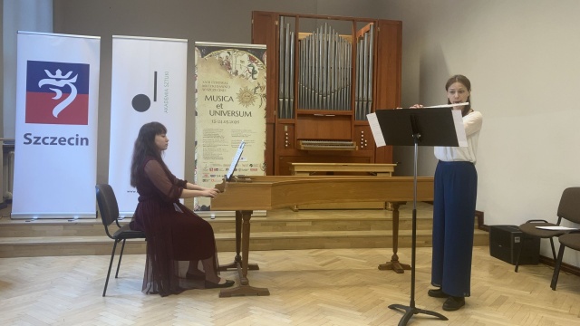 Muzyka sprzed wieków i grana na dawnych instrumentach już wkrótce zabrzmi w Szczecinie.