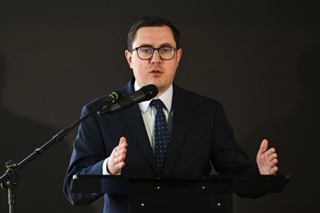 Minister energii Miłosz Motyka spodziewa się, że decyzja w sprawie przedłużenia programu Ceny Paliwa Niżej powinna być podjęta do środy 13 maja.