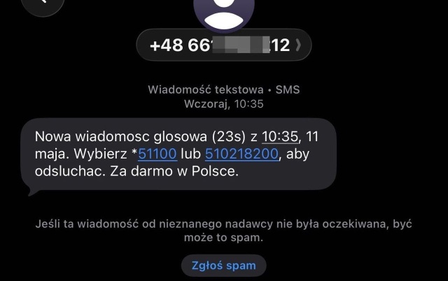 Szczecińscy policjanci ostrzegają przed nową metodą wyłudzania pieniędzy. Oszuści wysyłają SMS-y informujące o nagranej wiadomości głosowej.