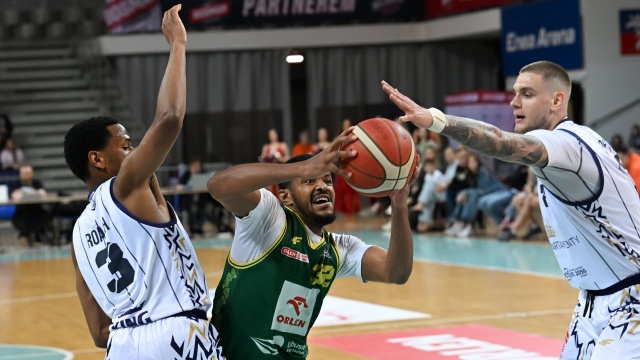 Koszykarze Kinga stoją pod ścianą w ćwierćfinale Orlen Basket Ligi.