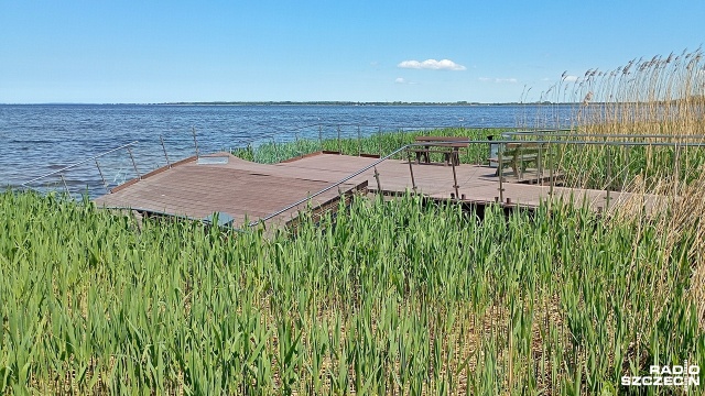 Trzebieska promenada, częściowo uszkodzona w trakcie tegorocznej zimy, zostanie w sezonie wakacyjnym w pełni udostępniona turystom.